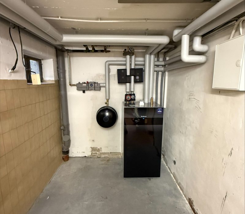 Luftwaermepumpe-und-Erneuerung-der-Elektroverteilung-in-Muenchen-Perlach-4